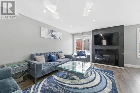 1924 Ashmont Street Ottawa ON K1C 7B9