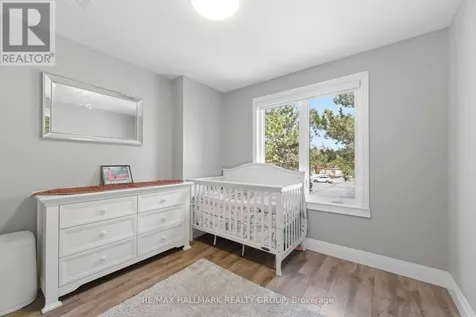 1924 Ashmont Street Ottawa ON K1C 7B9