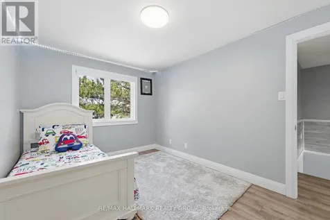 1924 Ashmont Street Ottawa ON K1C 7B9