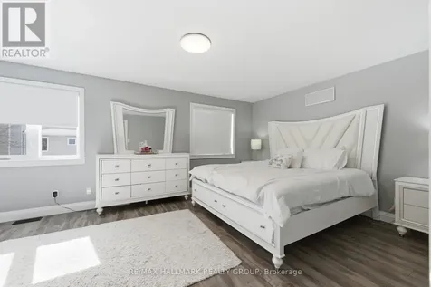 1924 Ashmont Street Ottawa ON K1C 7B9