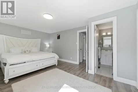 1924 Ashmont Street Ottawa ON K1C 7B9