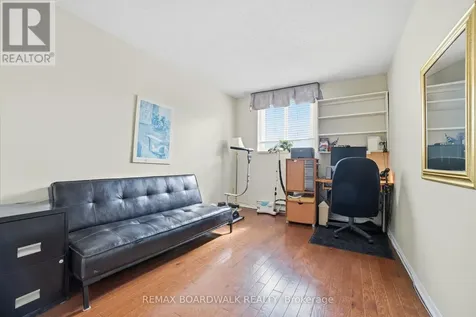 1705 Playfair Drive Ottawa ON K1H 8P6