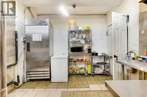 1472 King Street East Kitchener ON N2G 2N7