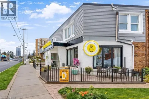1472 King Street East Kitchener ON N2G 2N7