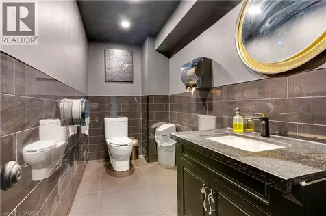 1472 King Street East Kitchener ON N2G 2N7