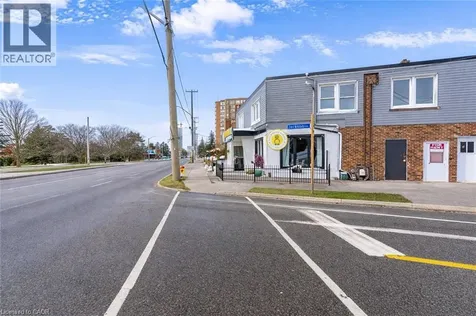 1472 King Street East Kitchener ON N2G 2N7