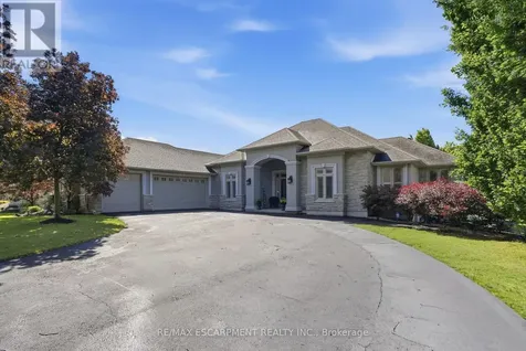 1318 Concession 6 Hamilton ON L8B 1N1