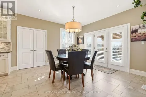 1318 Concession 6 Hamilton ON L8B 1N1