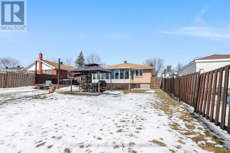 1513 Frances Ann Avenue Cornwall ON K6H 2L3