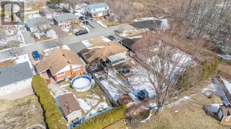 1513 Frances Ann Avenue Cornwall ON K6H 2L3