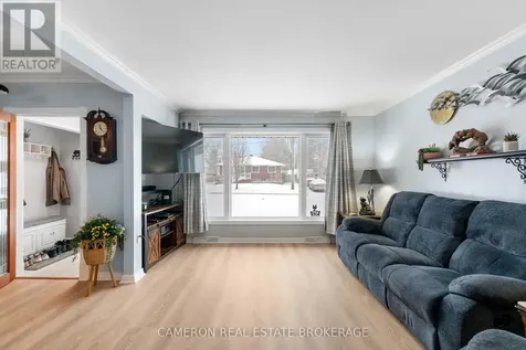 1513 Frances Ann Avenue Cornwall ON K6H 2L3