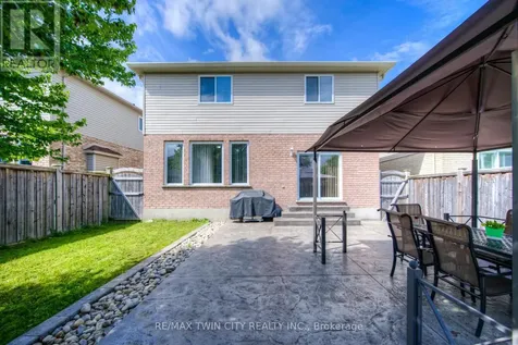 504 Wood Nettle Way Waterloo ON N2V 2Y1