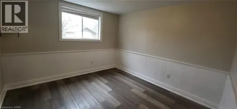 32 Albion Street Kitchener ON N2E 2N4