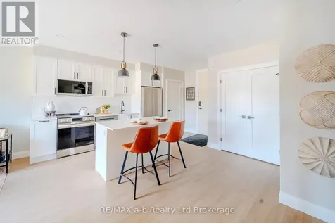 14 Harvest Avenue Tillsonburg ON N4G 0M6