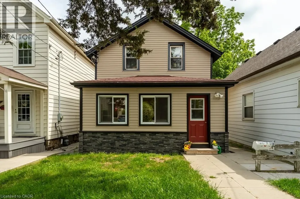 15 Adelaide Street Grimsby ON L3M 1X2