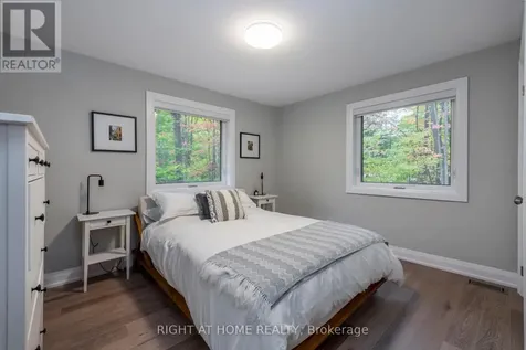 11 Woodland Crescent Oro-medonte ON L4M 4Y8