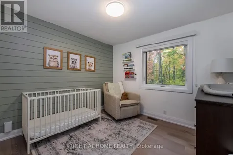 11 Woodland Crescent Oro-medonte ON L4M 4Y8