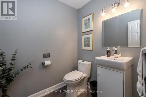 11 Woodland Crescent Oro-medonte ON L4M 4Y8