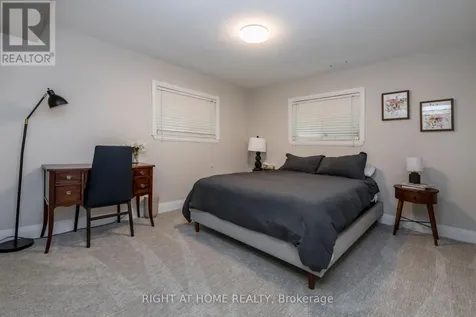 11 Woodland Crescent Oro-medonte ON L4M 4Y8