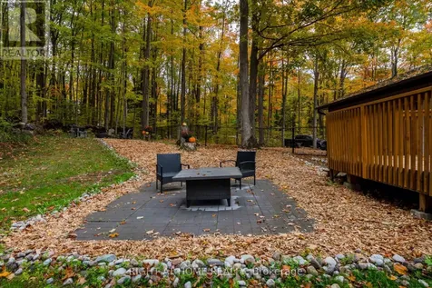 11 Woodland Crescent Oro-medonte ON L4M 4Y8