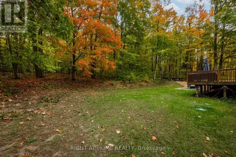 11 Woodland Crescent Oro-medonte ON L4M 4Y8