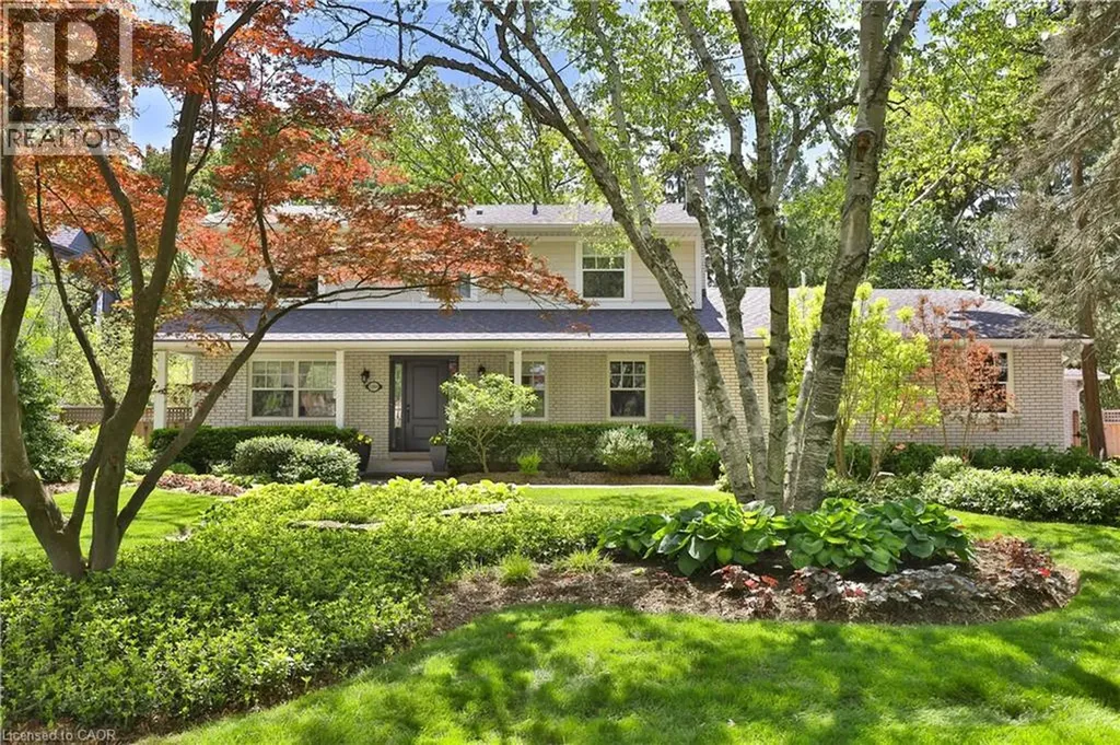 1268 Hillhurst Road Oakville ON L6J 1X4