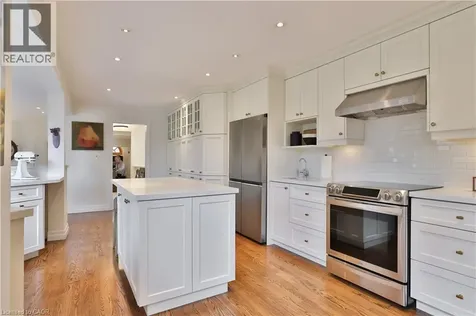1268 Hillhurst Road Oakville ON L6J 1X4