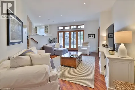1268 Hillhurst Road Oakville ON L6J 1X4
