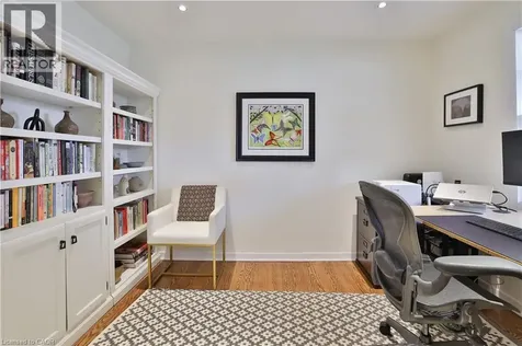 1268 Hillhurst Road Oakville ON L6J 1X4