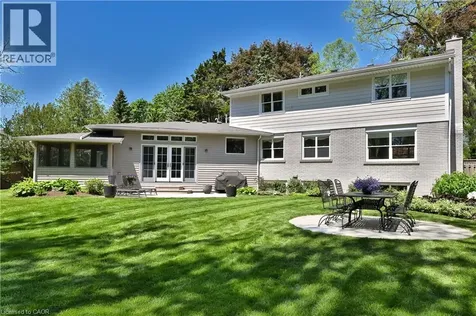 1268 Hillhurst Road Oakville ON L6J 1X4