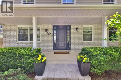 1268 Hillhurst Road Oakville ON L6J 1X4