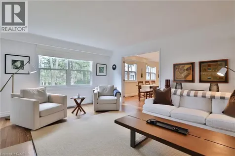 1268 Hillhurst Road Oakville ON L6J 1X4