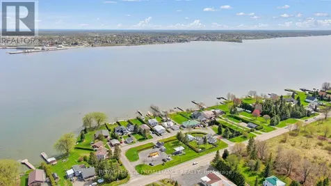 12 Riverview Crescent Prescott ON K0E 1T1
