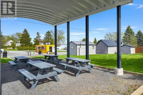 12 Riverview Crescent Prescott ON K0E 1T1