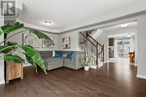 98 Brisote Lane Ottawa ON K2S 0V4