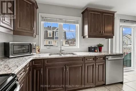 98 Brisote Lane Ottawa ON K2S 0V4
