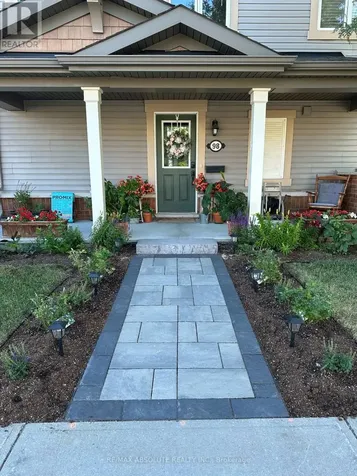 98 Brisote Lane Ottawa ON K2S 0V4