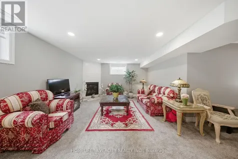 24 Winchester Crescent North Perth (elma) ON N4W 0J8
