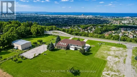 568 Ridge Road Hamilton ON L8J 2Y6