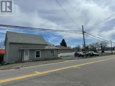 23 Whelan Street South Westport ON K0G 1X0