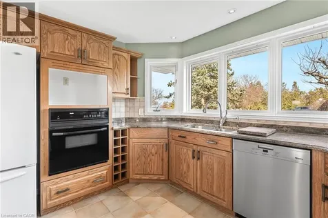 3503 Lakeshore Road Lincoln ON L3J 0X1