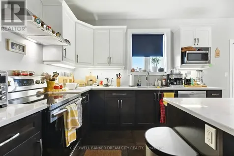 10 Honey Bend St. Thomas ON N5R 0H6
