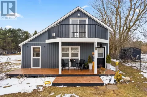 452 Queen Street Kincardine ON N2Z 2J3