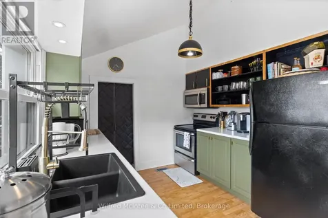 452 Queen Street Kincardine ON N2Z 2J3