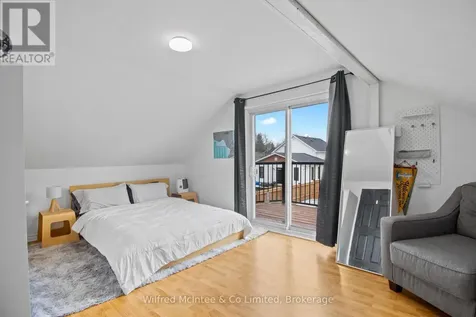 452 Queen Street Kincardine ON N2Z 2J3