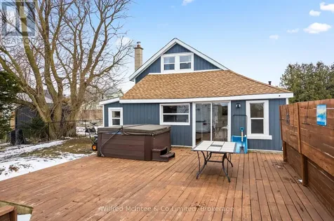 452 Queen Street Kincardine ON N2Z 2J3