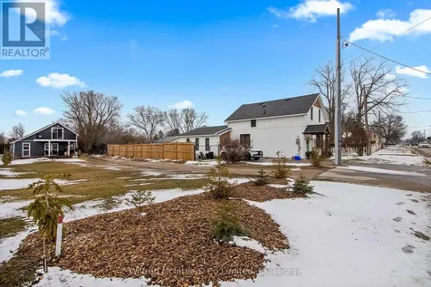 452 Queen Street Kincardine ON N2Z 2J3