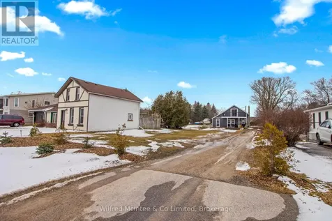 452 Queen Street Kincardine ON N2Z 2J3