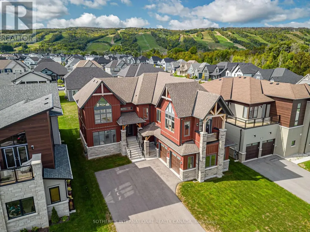 103 Stoneleigh Drive Blue Mountains ON L9Y 4P5