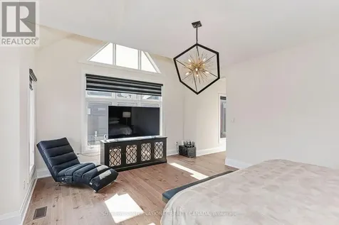 103 Stoneleigh Drive Blue Mountains ON L9Y 4P5
